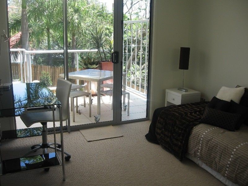 4/63 Bellevue Terrace, St Lucia QLD 4067