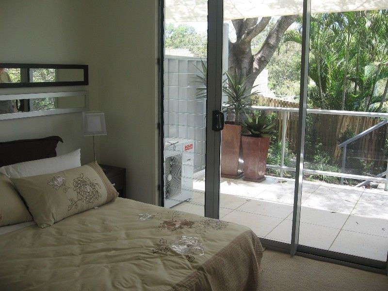 4/63 Bellevue Terrace, St Lucia QLD 4067