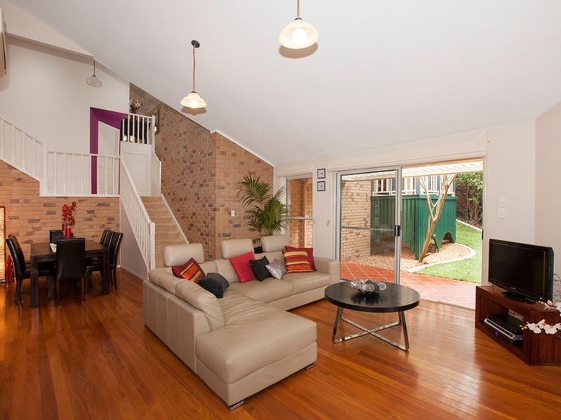 10/84 Ludlow Street, Chapel Hill QLD 4069