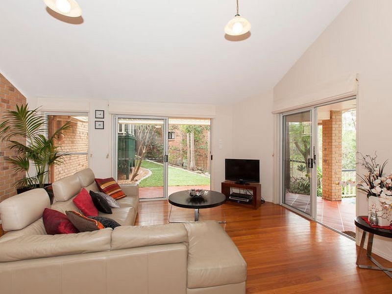 10/84 Ludlow Street, Chapel Hill QLD 4069