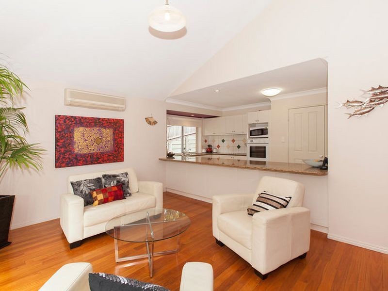 10/84 Ludlow Street, Chapel Hill QLD 4069