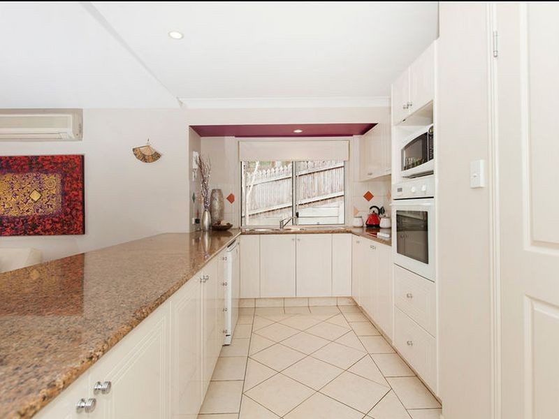 10/84 Ludlow Street, Chapel Hill QLD 4069