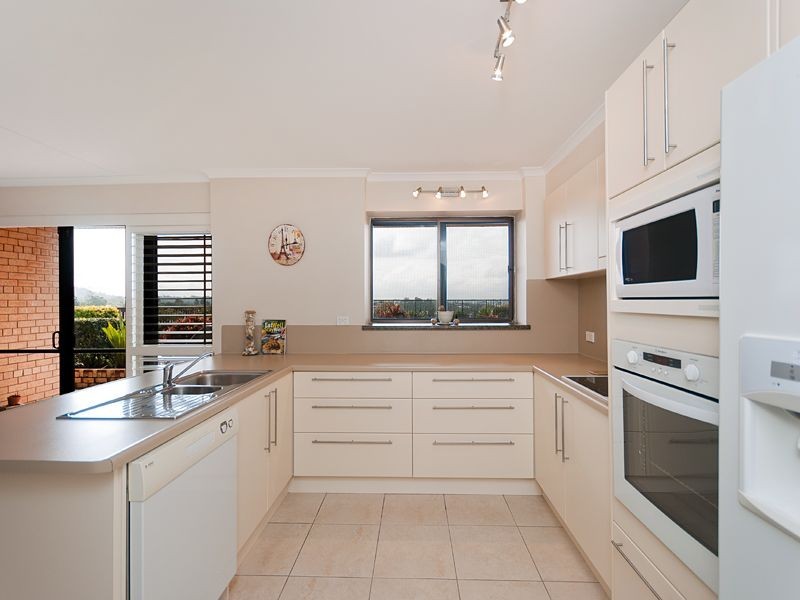 11A/32 Swann Road, Taringa QLD 4068