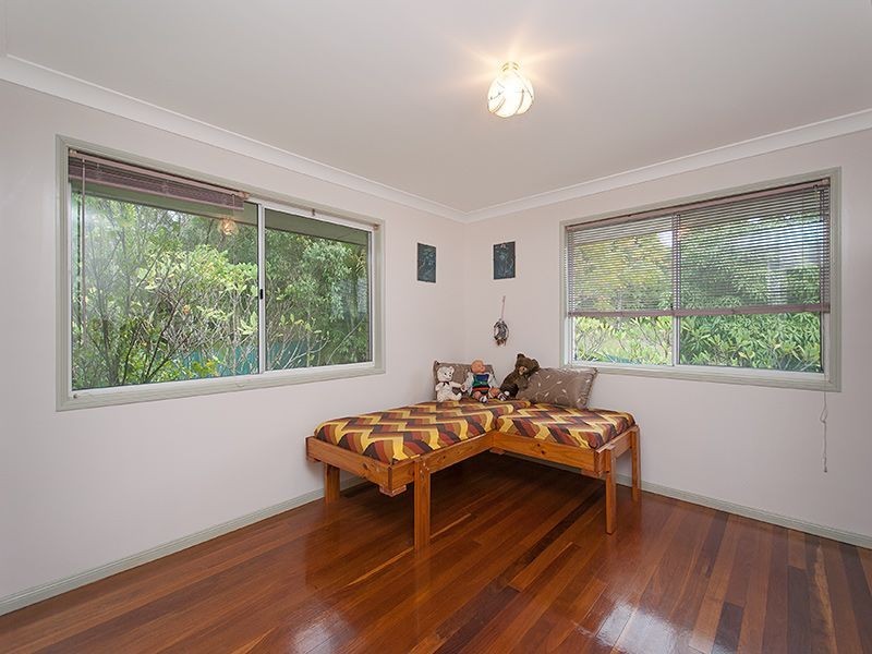 31 Pine County Place, Bellbowrie QLD 4070