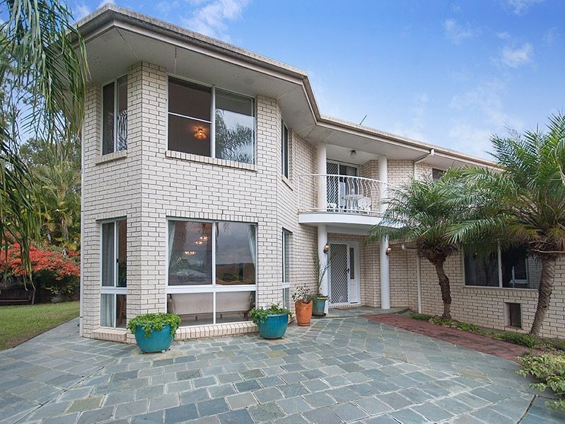 31 Pine County Place, Bellbowrie QLD 4070