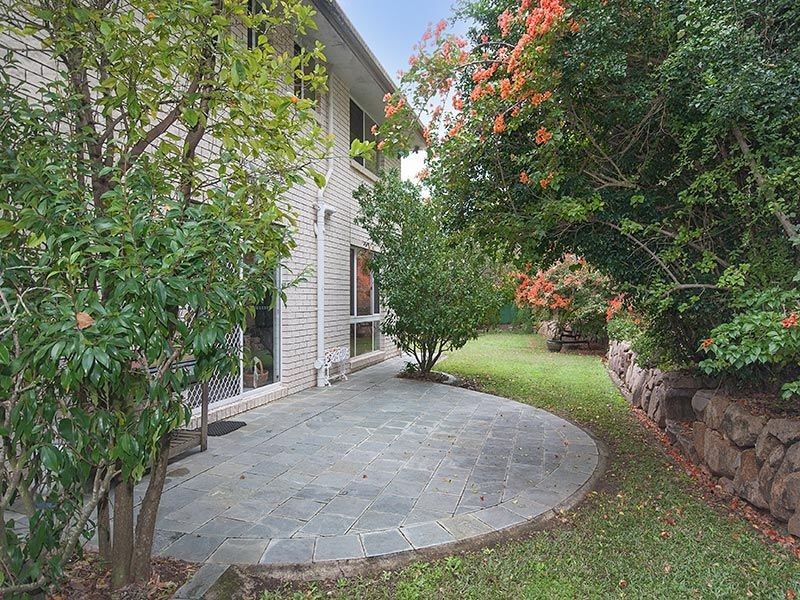 31 Pine County Place, Bellbowrie QLD 4070