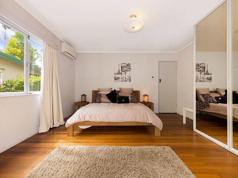 15 Dempster Street, Toowong QLD 4066