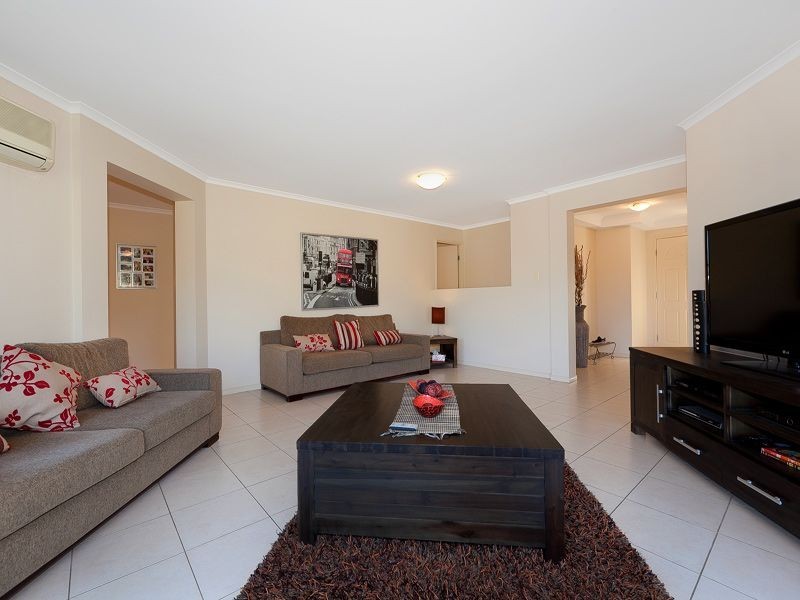 16 Krystyna Court, Karalee QLD 4306