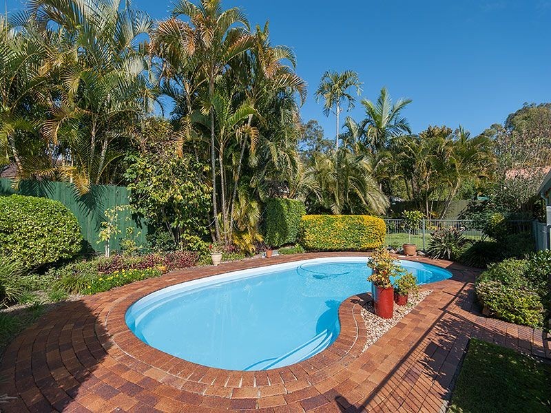 16 Montanus Drive, Bellbowrie QLD 4070