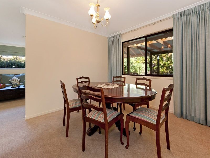 29 Pandian Crescent, Bellbowrie QLD 4070