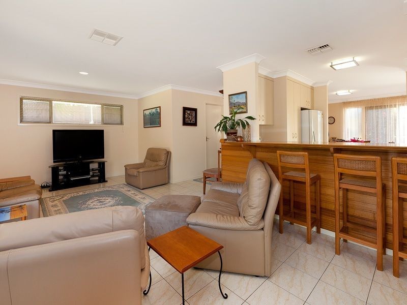 29 Pandian Crescent, Bellbowrie QLD 4070