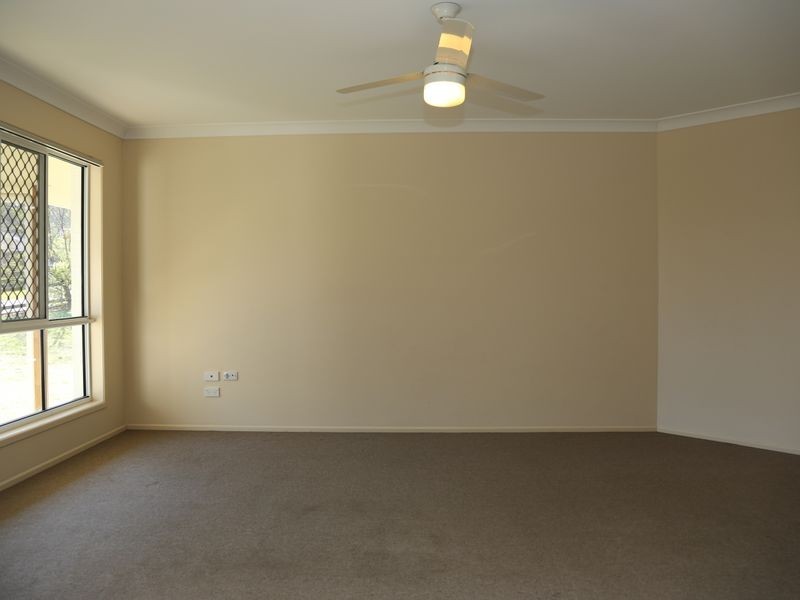 3 Eucalypt Place, Anstead QLD 4070