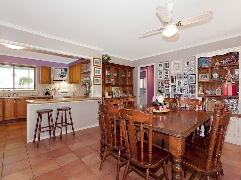 28 Montanus Drive, Bellbowrie QLD 4070