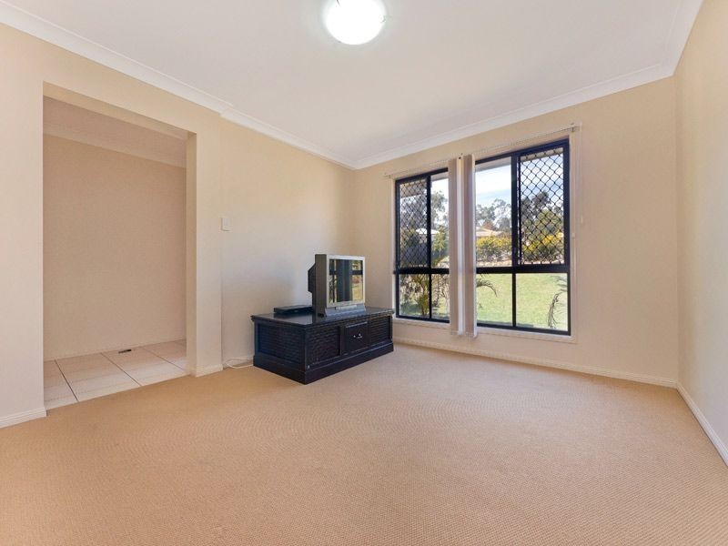 38 Yaggera Place, Bellbowrie QLD 4070