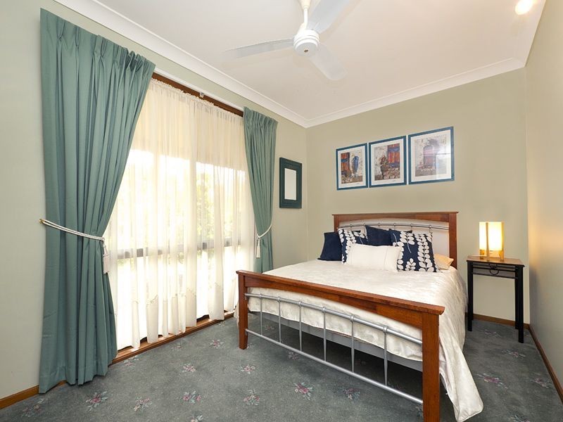 11 Marlock Street, Bellbowrie QLD 4070