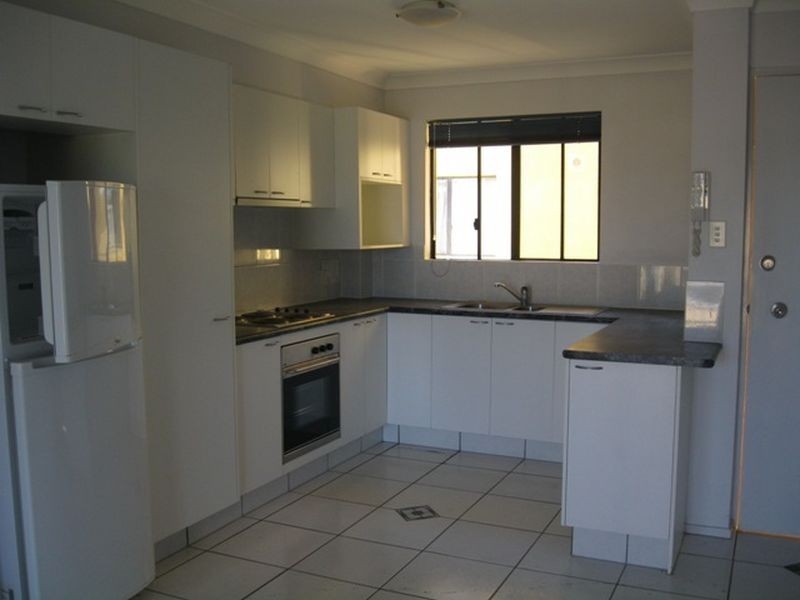 3/43 Durham Street, St Lucia QLD 4067