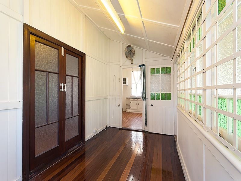 147 Frederick Street, Toowong QLD 4066