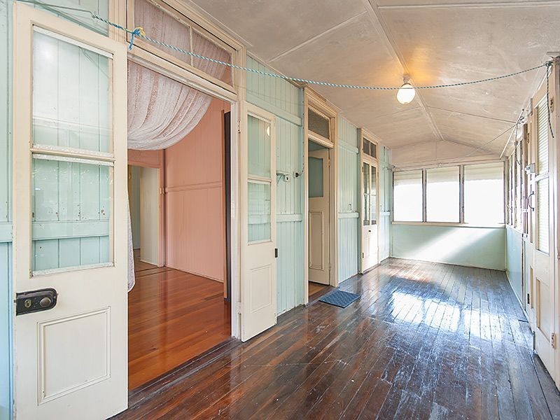 147 Frederick Street, Toowong QLD 4066