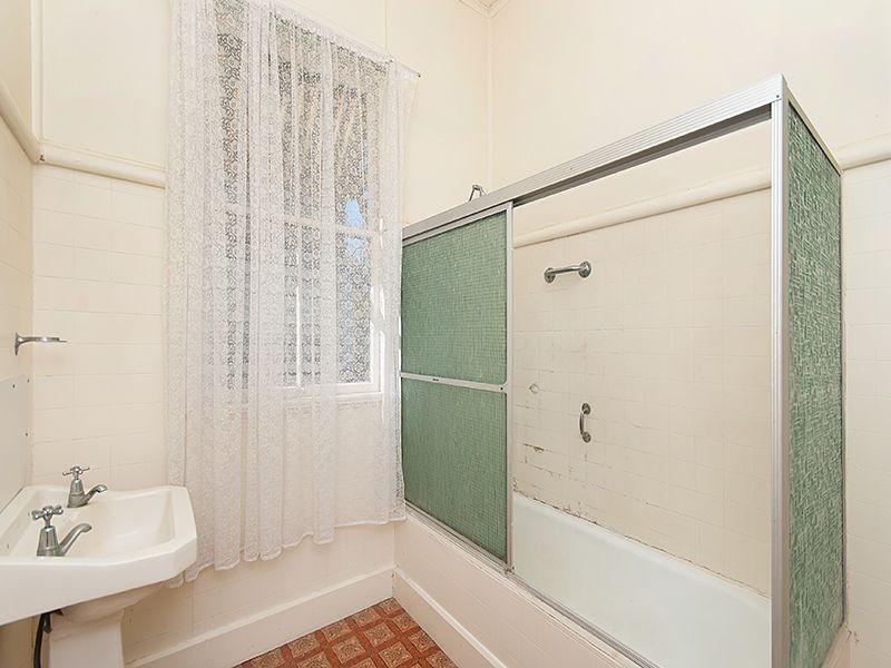 147 Frederick Street, Toowong QLD 4066