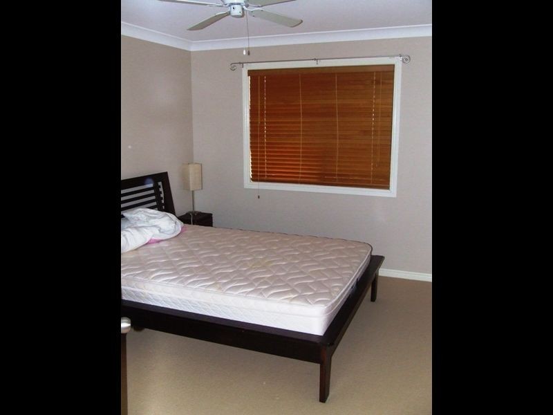 26 Oldfield Place, Brookfield QLD 4069