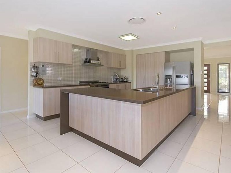 51 Paperbark Circuit, Moggill QLD 4070