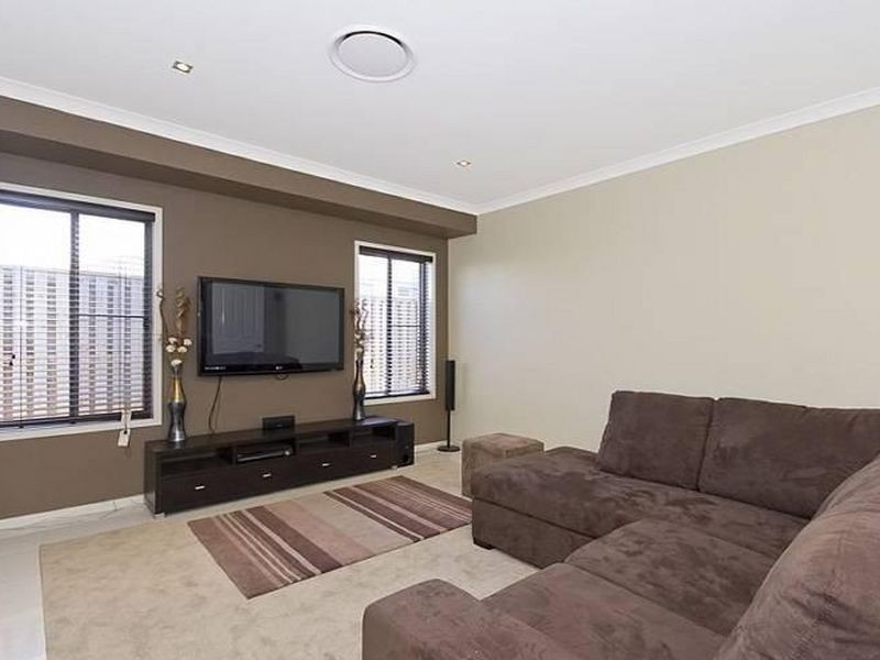 51 Paperbark Circuit, Moggill QLD 4070