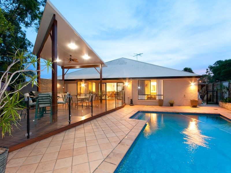 31 Lancaster Court, Moggill QLD 4070