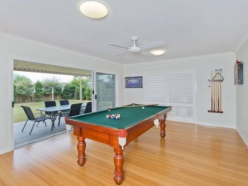 12 Frederick Street, Moggill QLD 4070