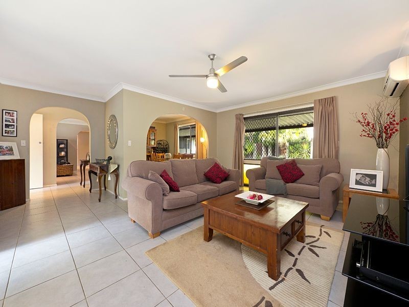22 Montanus Drive, Bellbowrie QLD 4070