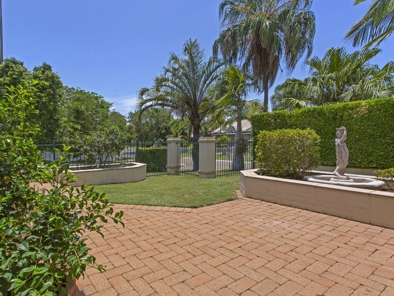 7 Drysdale Crescent, Brookfield QLD 4069