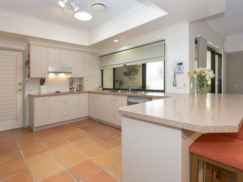 7 Drysdale Crescent, Brookfield QLD 4069