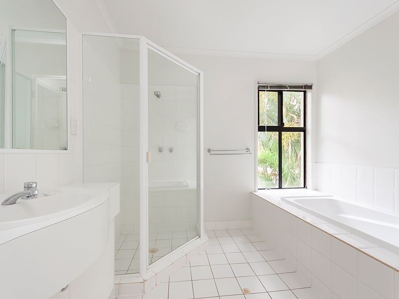 256A Chapel Hill Road, Chapel Hill QLD 4069