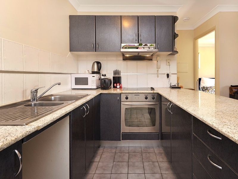 16/70 Lang Parade, Auchenflower QLD 4066