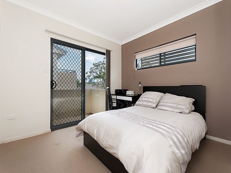 4/22 Cadell Street, Toowong QLD 4066