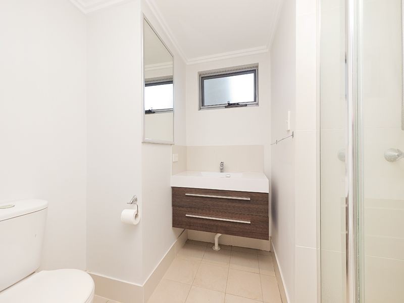 6/51 Lambert Road, Indooroopilly QLD 4068