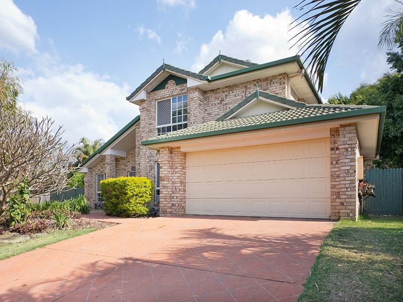 16 Campbell Crescent, Bellbowrie QLD 4070