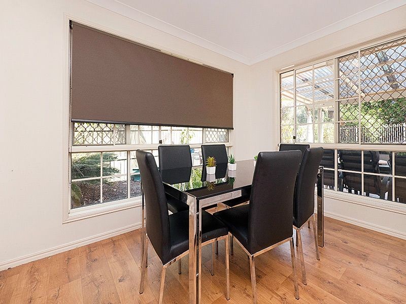 16 Campbell Crescent, Bellbowrie QLD 4070