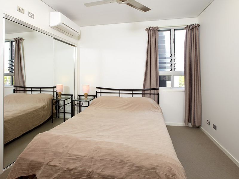 9/119 Macquarie Street, St Lucia QLD 4067