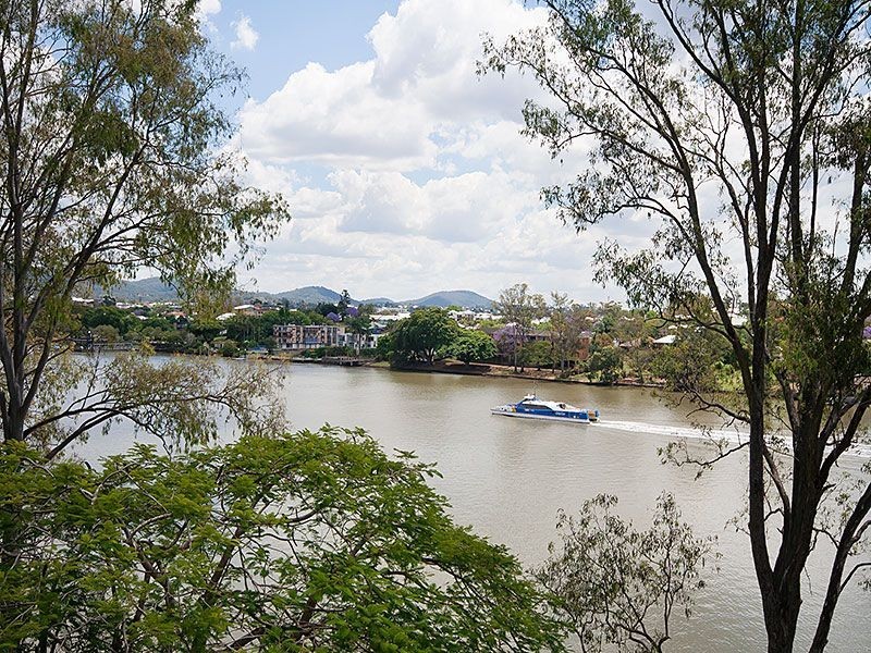 20/136 Macquarie Street, St Lucia QLD 4067