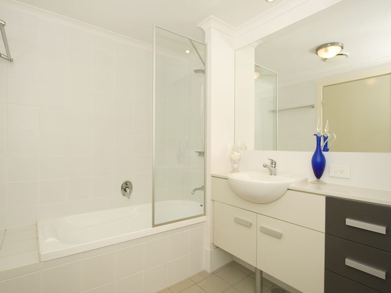 25/8 Belgrave Road, Indooroopilly QLD 4068