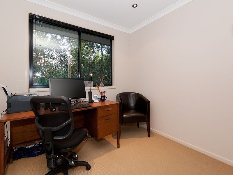 7 Norman Street, Fig Tree Pocket QLD 4069