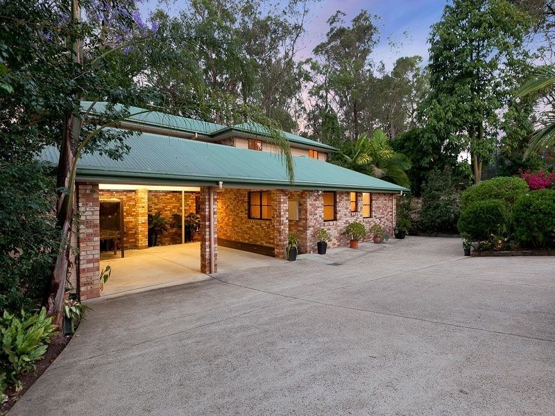 7 Norman Street, Fig Tree Pocket QLD 4069