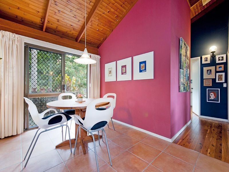 6 Melinda Street, Kenmore QLD 4069