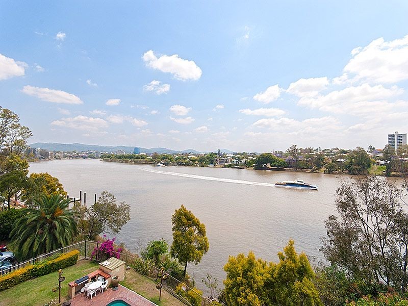 15/122 Macquarie Street, St Lucia QLD 4067