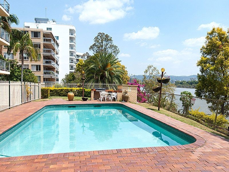 15/122 Macquarie Street, St Lucia QLD 4067