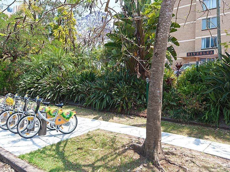15/122 Macquarie Street, St Lucia QLD 4067