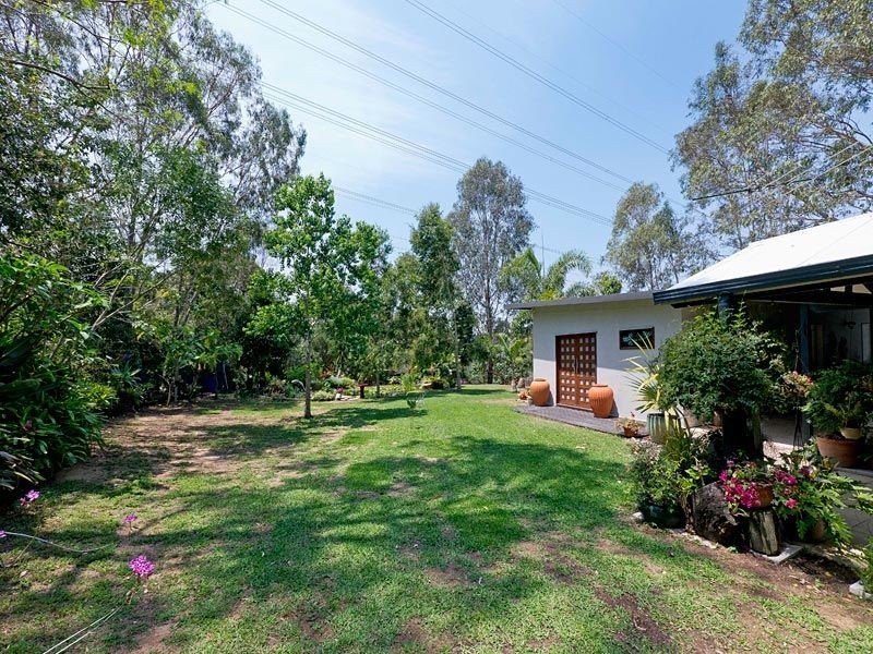 17 Omeo Grove, Karana Downs QLD 4306