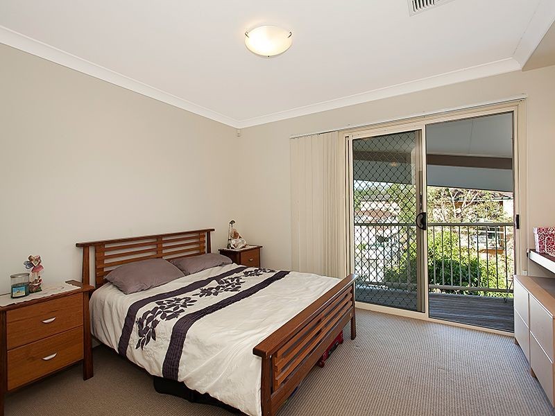 1/163 Central Avenue, Indooroopilly QLD 4068