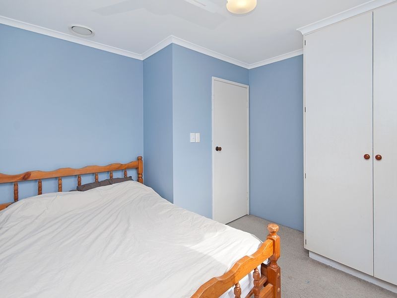 1/46 Newcross Street, Indooroopilly QLD 4068