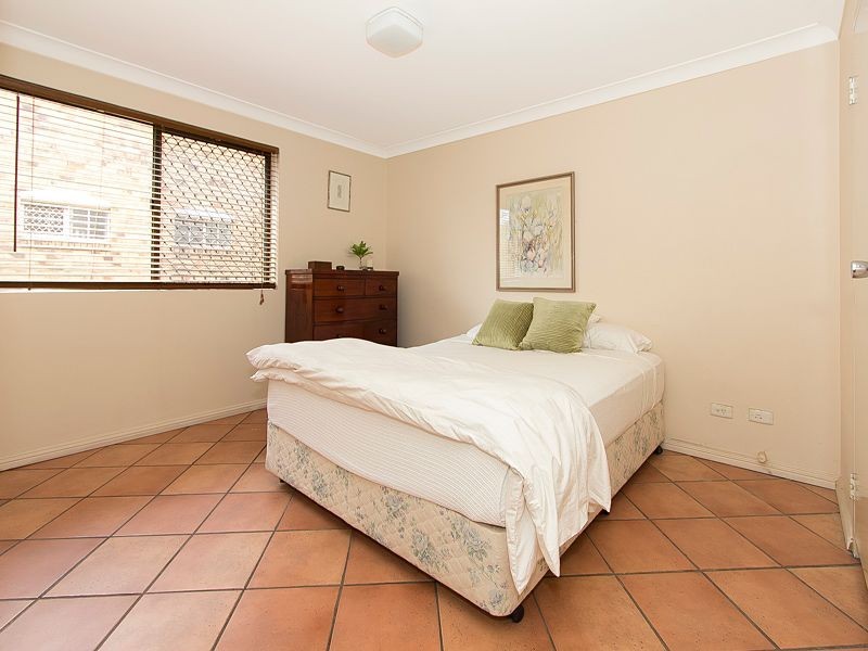 2/10 Cadell Street, Toowong QLD 4066